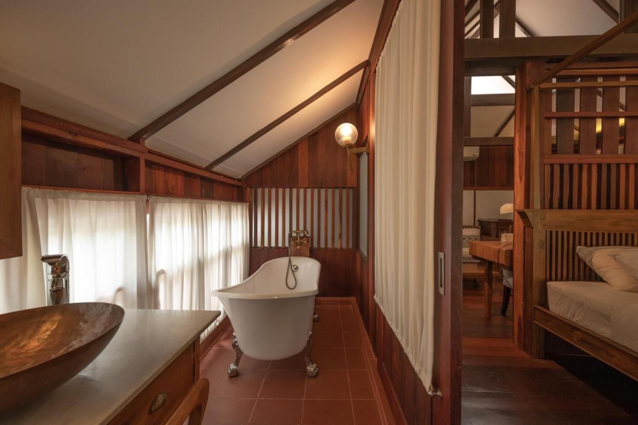 Chompor Lanna Hotel Чиангмай Экстерьер фото
