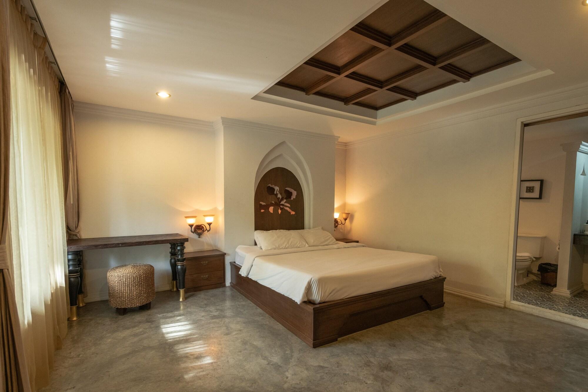 Chompor Lanna Hotel Чиангмай Экстерьер фото